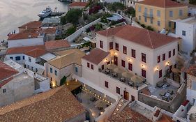 Fos Hydra Residence